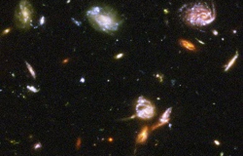 240219 Hubble Ultra Deep Field part d
