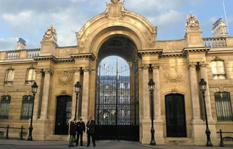 250716 Elysee Palace Paris 2005